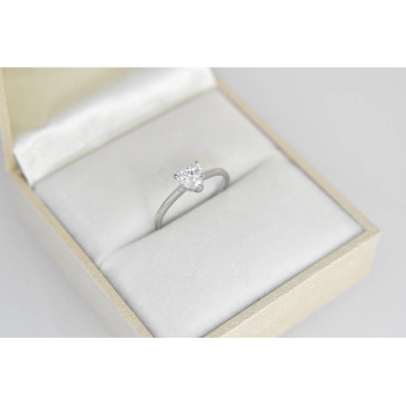 Δαχτυλίδι από λευκόχρυσο 9 καρατίων