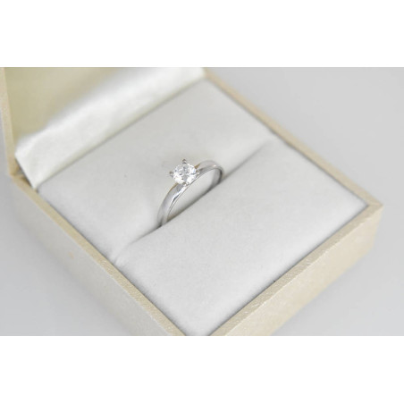 Δαχτυλίδι από λευκόχρυσο 9 καρατίων