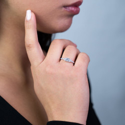 Μονόπετρο από λευκόχρυσο 14 καρατίων