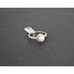 Δαχτυλίδι από λευκόχρυσο 14 καρατίων