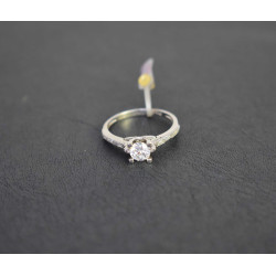 Μονόπετρο από λευκόχρυσο 14 καρατίων