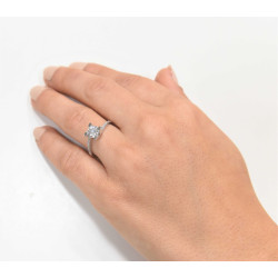 Μονόπετρο από λευκόχρυσο 14 καρατίων