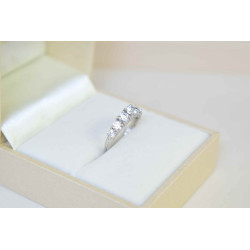 Δαχτυλίδι από λευκόχρυσο 14 καρατίων