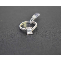 Μονόπετρο από λευκόχρυσο 14 καρατίων