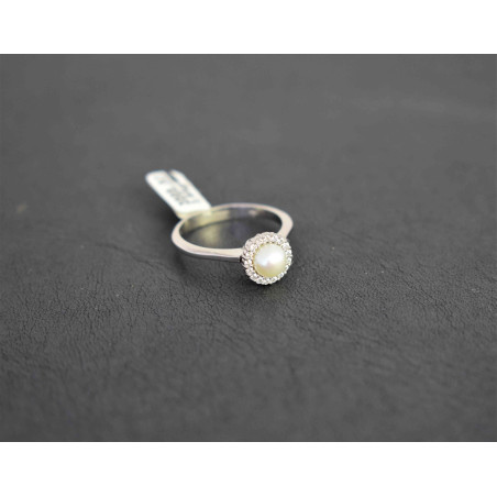 Δαχτυλίδι από λευκόχρυσο 14 καρατίων