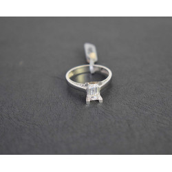 Μονόπετρο από λευκόχρυσο 14 καρατίων