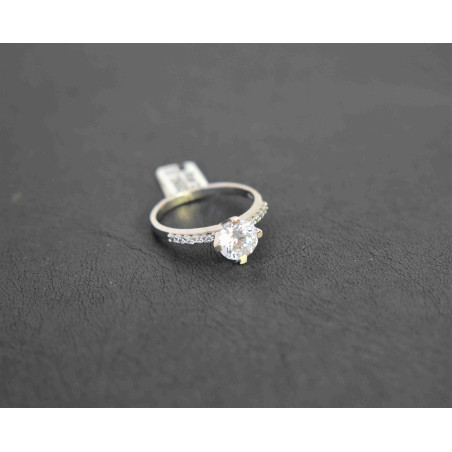 Μονόπετρο από λευκόχρυσο14 καρατίων