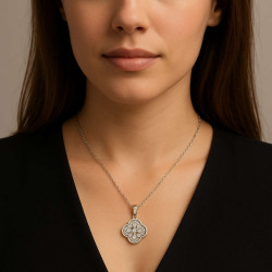 Κολιέ σταυρός από ασήμι 925 SILVENZA