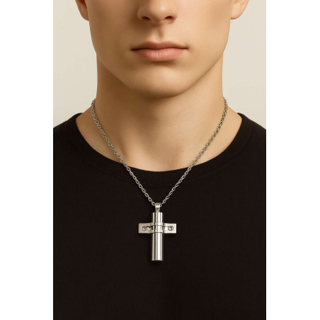 Σταυρός από ανοξείδωτο ατσάλι