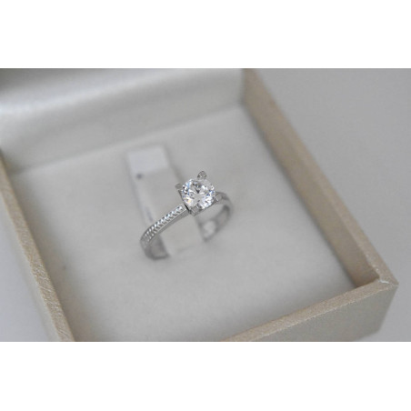 Μονόπετρο από λευκόχρυσο 9 καρατίων