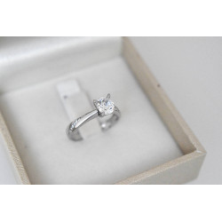 Μονόπετρο από λευκόχρυσο 9 καρατίων