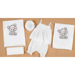 ΠΑΚΕΤΟ ΒΑΠΤΙΣΗΣ ΓΙΑ ΚΟΡΙΤΣΑΚΙ ΠΑΝΤΑ ΜΕ ΡΟΥΧΟ Guy Laroche