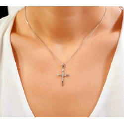 Λευκόχρυσος γυναικείος σταυρός 14 Καρατίων