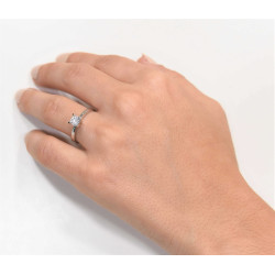 Μονόπετρο από λευκόχρυσο 14 καρατίων