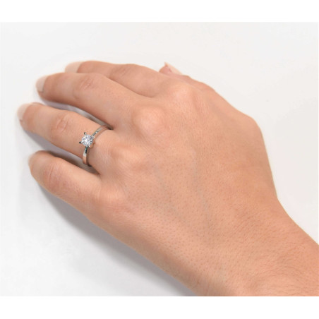 Μονόπετρο από λευκόχρυσο 14 καρατίων