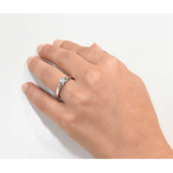 Μονόπετρο από λευκόχρυσο 14 καρατίων