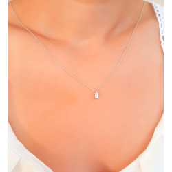 Κολιέ Λευκόχρυσο 9 καρατίων μονόπετρο οβάλ