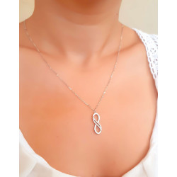 Κολιέ λευκόχρυσο 9 καρατίων άπειρο διακοσμημένα με ζιργκόν