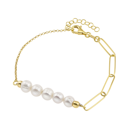 Μια μοντέρνα και εντυπωσιακή προσέγγιση ενός κλασσικού σχεδίου, βραχιόλι από τη σειρά “Love”