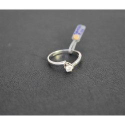 Μονόπετρο από λευκόχρυσο 14 καρατίων