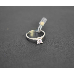 Μονόπετρο από λευκόχρυσο 14 καρατίων