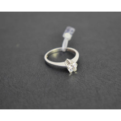 Μονόπετρο από λευκόχρυσο 14 καρατίων