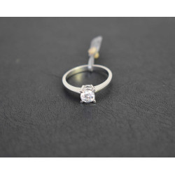 Μονόπετρο από λευκόχρυσο 14 καρατίων