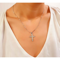 Λευκόχρυσος γυναικείος σταυρός 14 Καρατίων