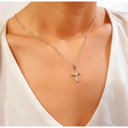 Λευκόχρυσος γυναικείος σταυρός 14 Καρατίων