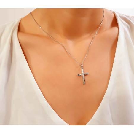 Λευκόχρυσος γυναικείος σταυρός 14 Καρατίων