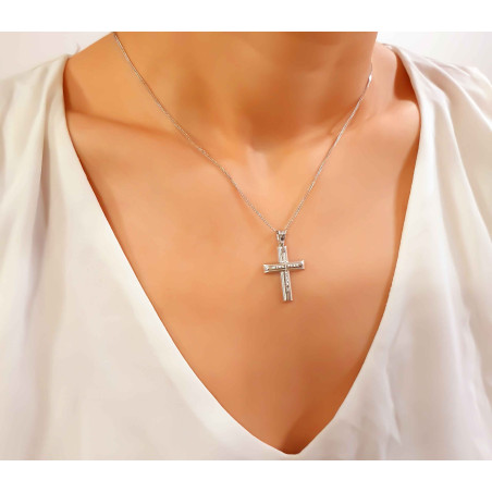 Λευκόχρυσος γυναικείος σταυρός 14 Καρατίων