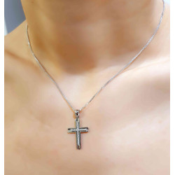Λευκόχρυσος γυναικείος σταυρός 14 Καρατίων