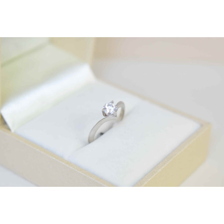 Μονόπετρο από λευκόχρυσο 14 καρατίων