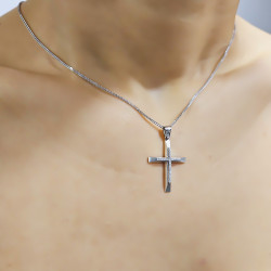 Λευκόχρυσος γυναικείος σταυρός 14 Καρατίων